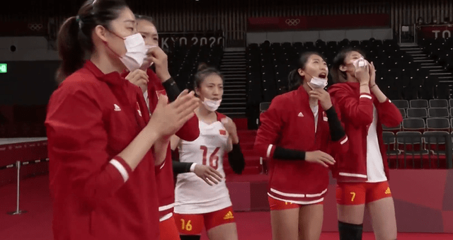 “盈”來轉運！中國女排終于迎來首局勝利，李盈瑩立大功